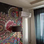 Lovely Near Airport Apartment